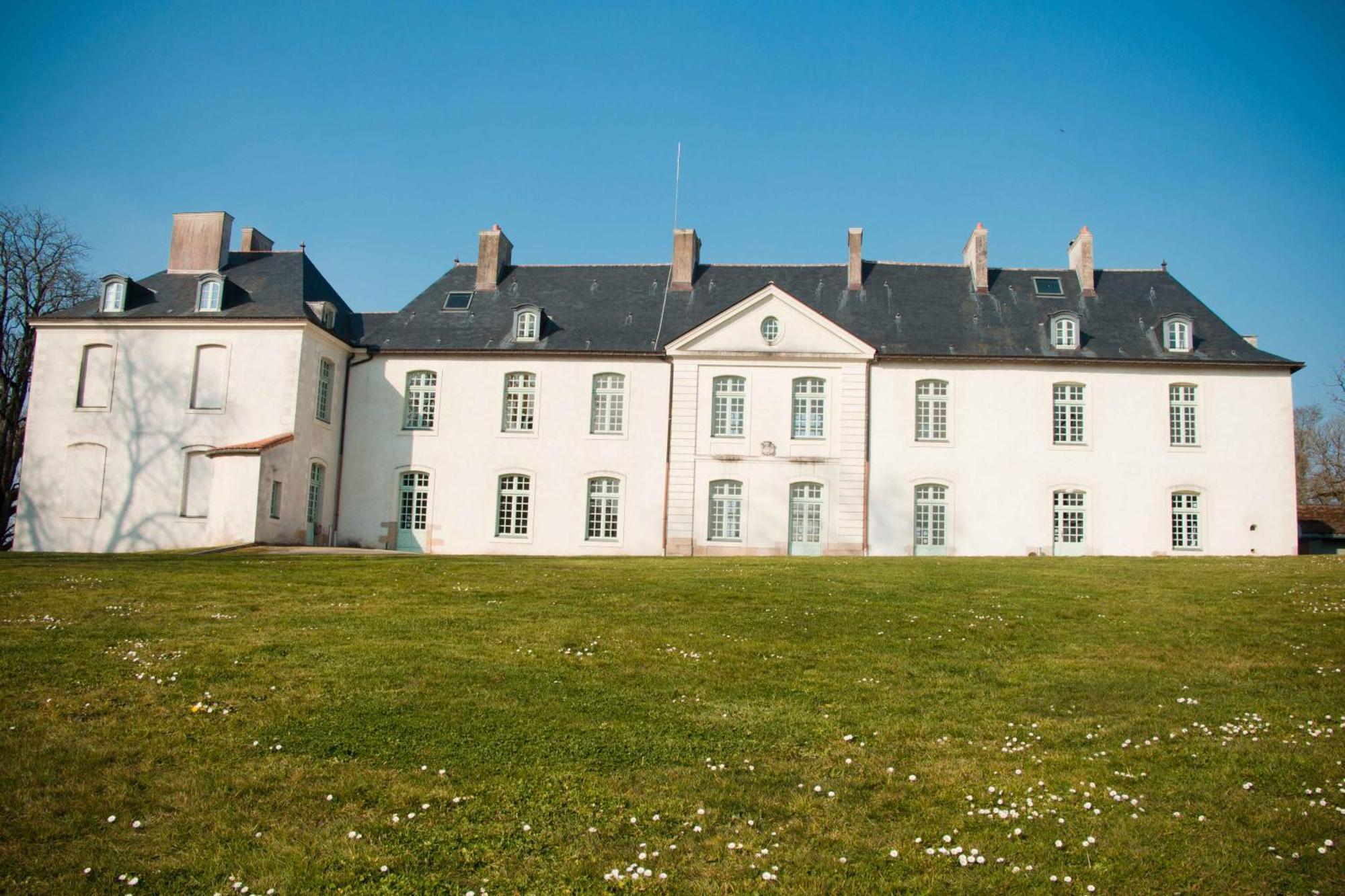 Surprenantes - Chateau Du Pe Saint-Jean-de-Boiseau المظهر الخارجي الصورة