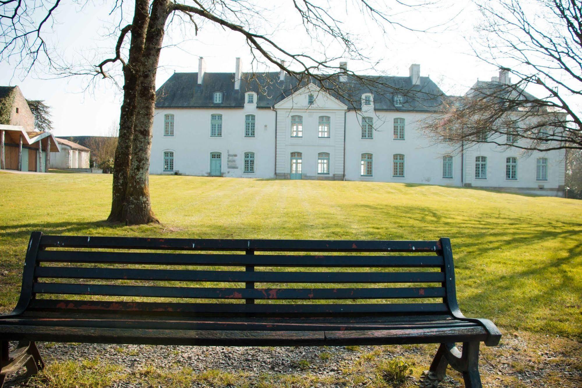 Surprenantes - Chateau Du Pe Saint-Jean-de-Boiseau المظهر الخارجي الصورة